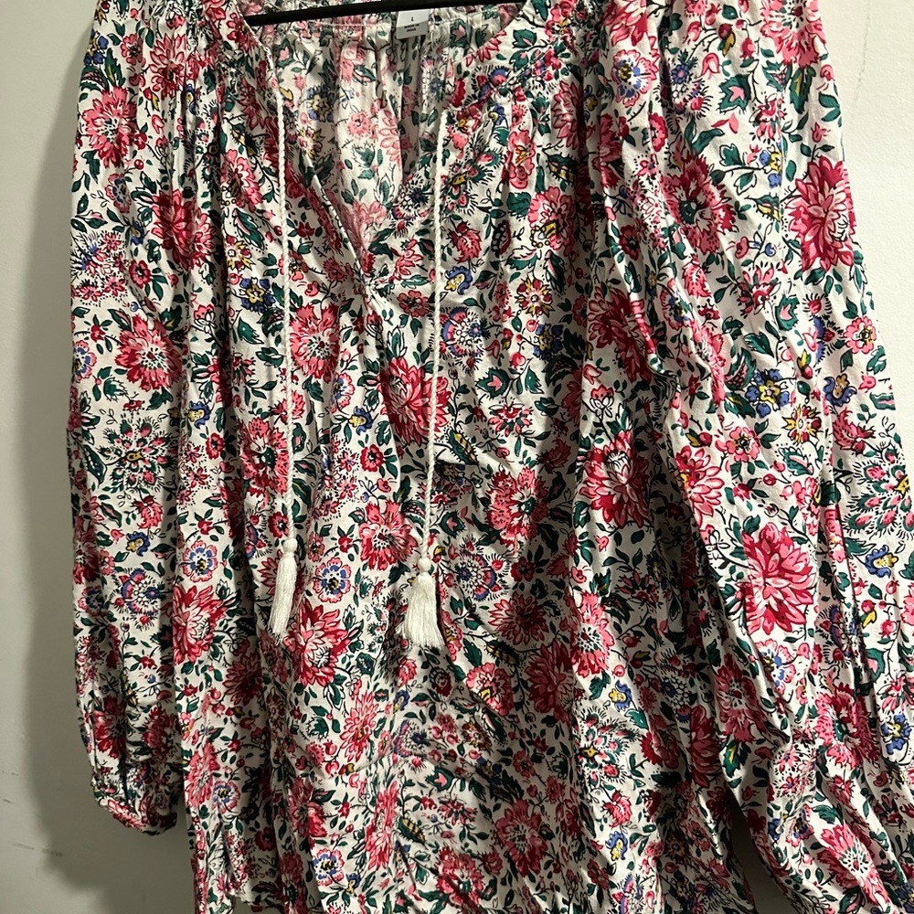 Large Old Navy Floral Blouse